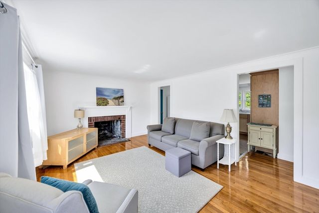 449 Long Pond Dr, Yarmouth, MA 02664