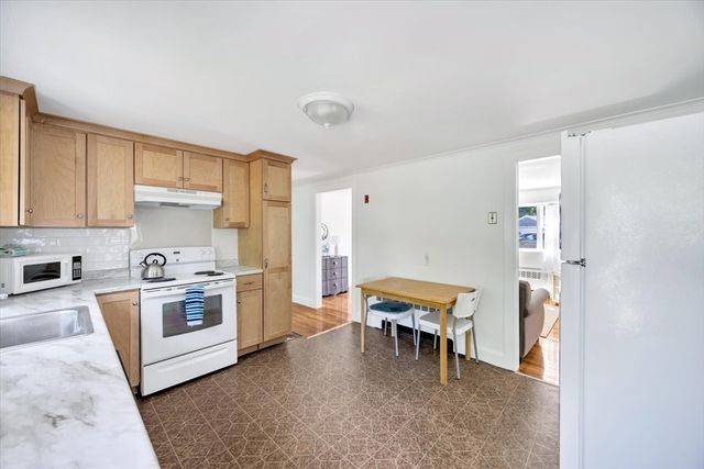 449 Long Pond Dr, Yarmouth, MA 02664