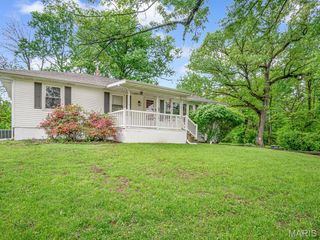 616 Ardmore Drive, Belleville, IL 62223