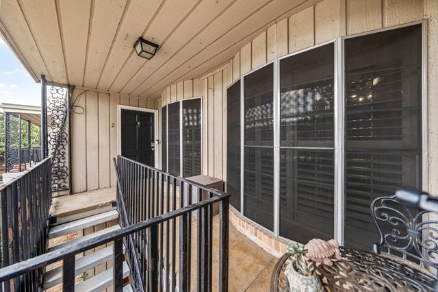 2615 Marilee Lane 2, Houston, TX 77057