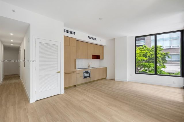 90 NE 32nd Street 212, Miami, FL 33127