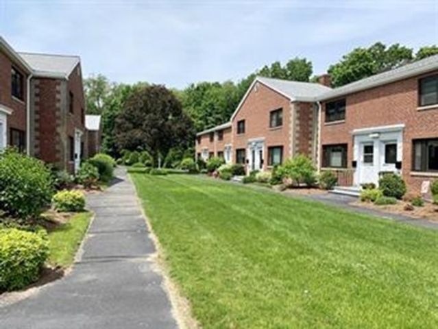 140 Church Street B, Waltham, MA 02452