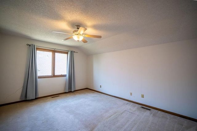 4141 Wimbledon Circle, Lawrence, KS 66047