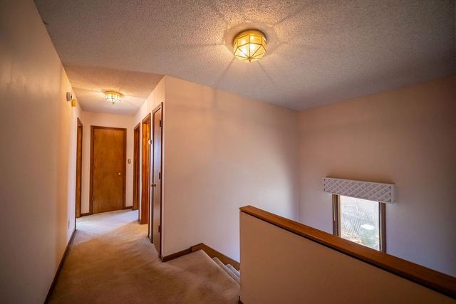 4141 Wimbledon Circle, Lawrence, KS 66047