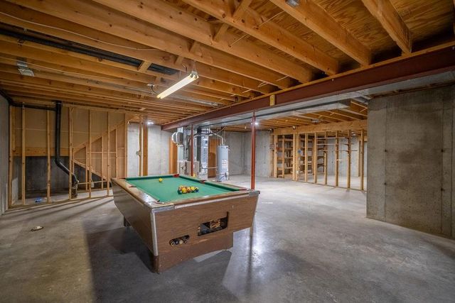 4141 Wimbledon Circle, Lawrence, KS 66047