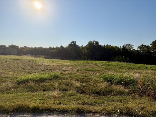 2511 Posey Lane, Waxahachie, TX 75167