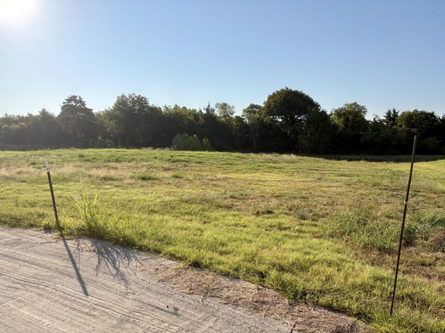 2511 Posey Lane, Waxahachie, TX 75167