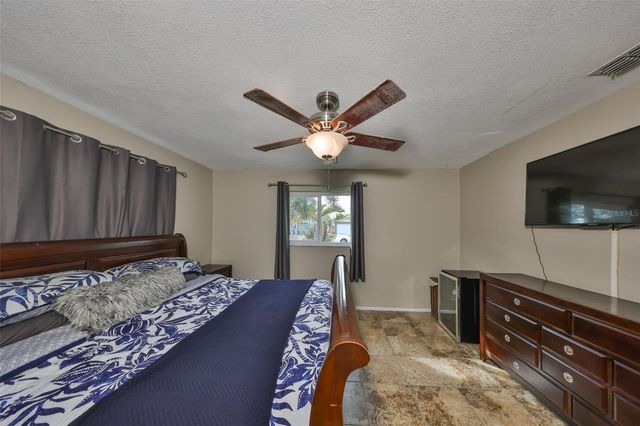 12341 79TH PLACE, Seminole, FL 33772