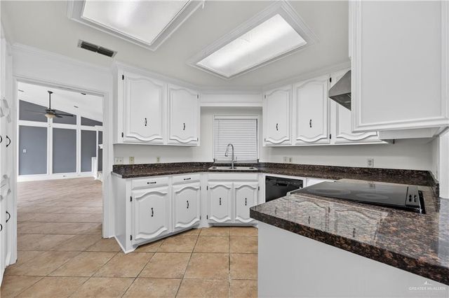 4712 N 6th Street, Mcallen, TX 78504