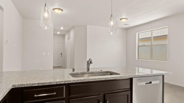 1495 Las Colinas Road NW, Los Lunas, NM 87031