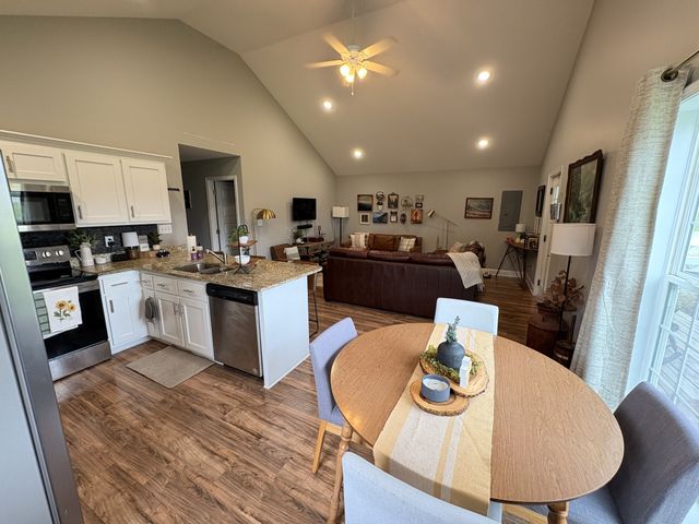 251 Timber Ridge Dr, Pulaski, TN 38478