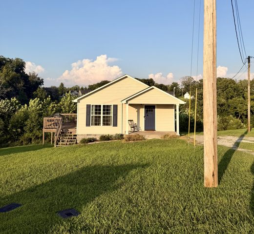 251 Timber Ridge Dr, Pulaski, TN 38478