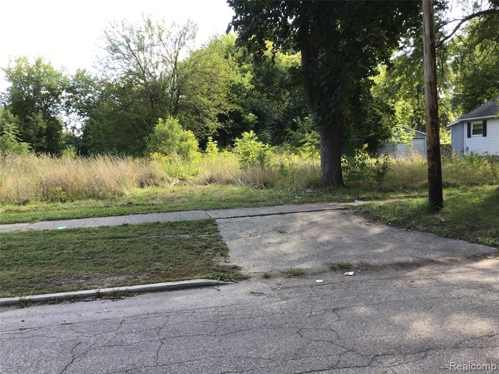 1823 Ring Street, Saginaw, MI 48602
