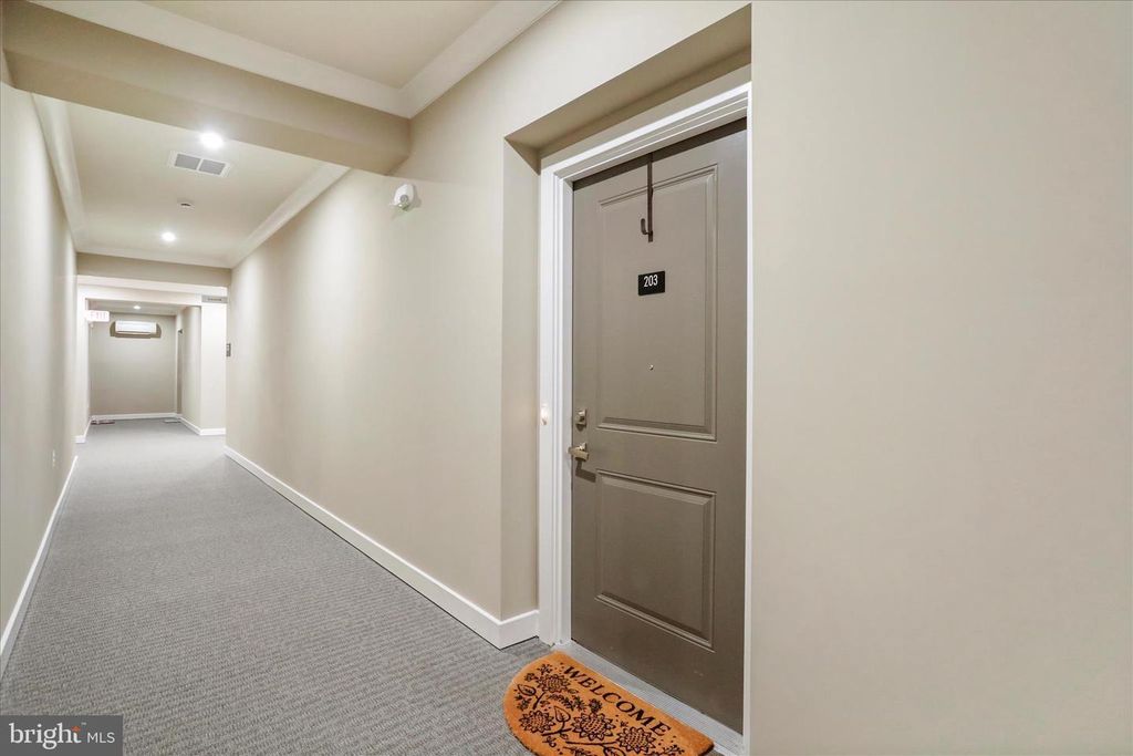 Image 31 of property listing at 151 MCCORMICK #203, Winchester, VA 22602