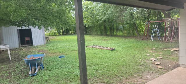 716 N Cummings Drive, Alvarado, TX 76009