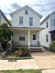 220 Powers Street, New Brunswick, NJ 08901