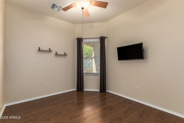 7011 W MERCER Lane, Peoria, AZ 85345