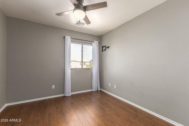 7011 W MERCER Lane, Peoria, AZ 85345