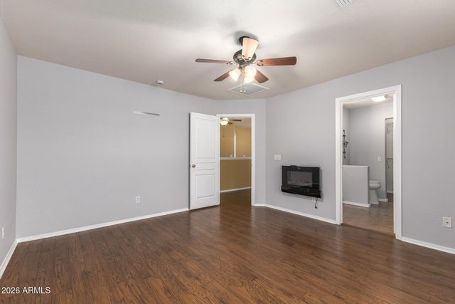 7011 W MERCER Lane, Peoria, AZ 85345