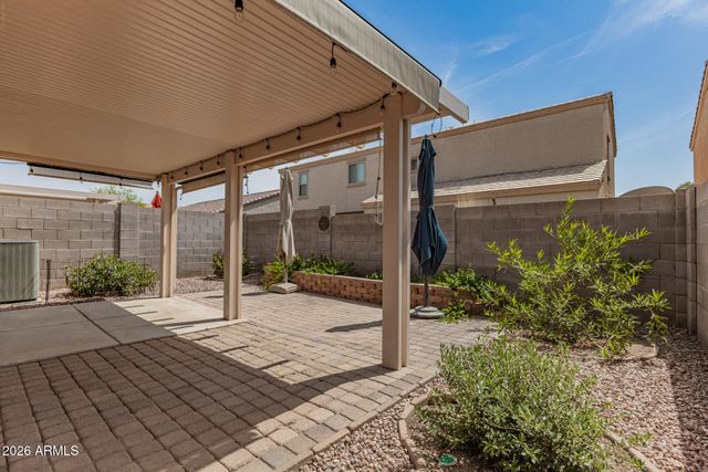 7011 W MERCER Lane, Peoria, AZ 85345