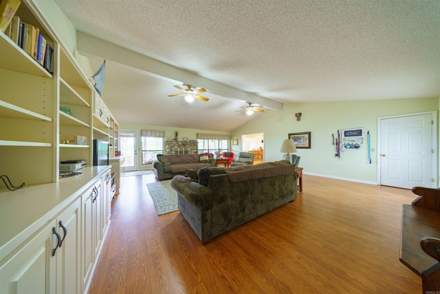 2535 Beach Drive, Heber Springs, AR 72543