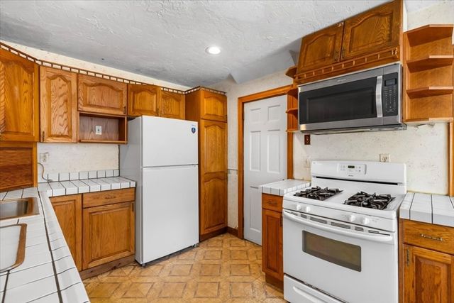 131 Old Street, Randolph, MA 02368