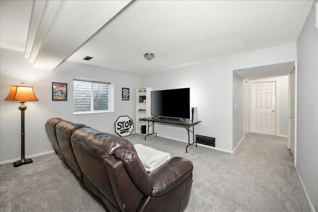 1222 N Fairway Rd, Liberty Lake, WA 99019