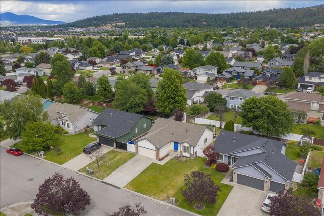 1222 N Fairway Rd, Liberty Lake, WA 99019