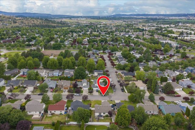 1222 N Fairway Rd, Liberty Lake, WA 99019