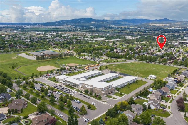 1222 N Fairway Rd, Liberty Lake, WA 99019