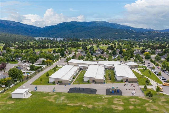 1222 N Fairway Rd, Liberty Lake, WA 99019