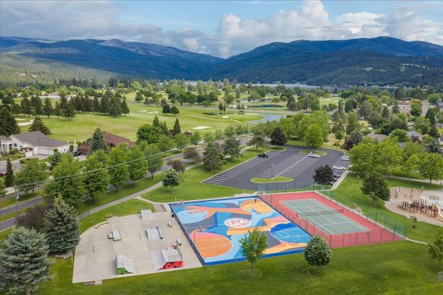 1222 N Fairway Rd, Liberty Lake, WA 99019