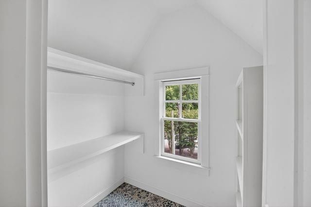 94 Oxbo Road, Roswell, GA 30075