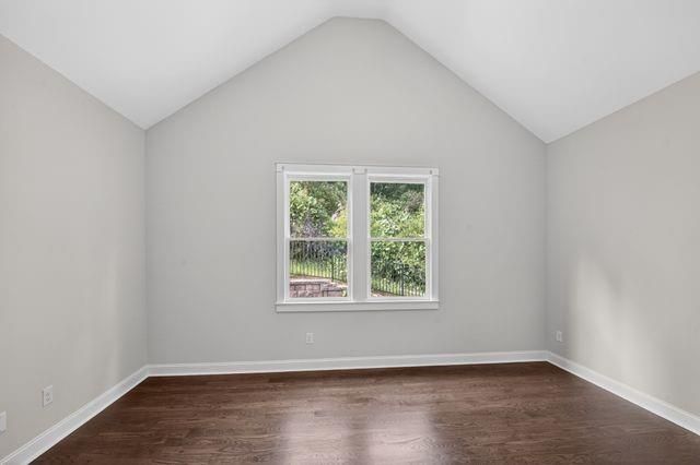 94 Oxbo Road, Roswell, GA 30075