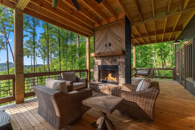 55 Grand Vista Drive, Blue Ridge, GA 30513