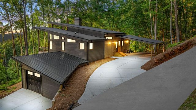 55 Grand Vista Drive, Blue Ridge, GA 30513