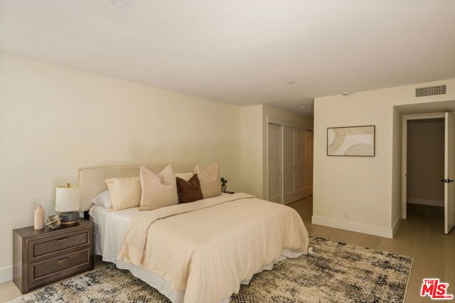848 N Kings Road 208, West Hollywood, CA 90069