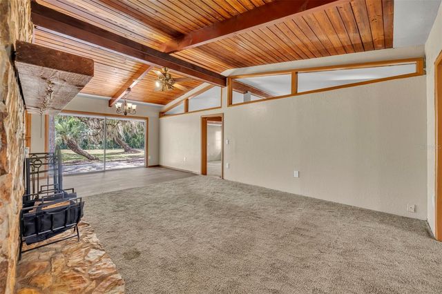 13450 SE 105TH TERRACE, Ocklawaha, FL 32179