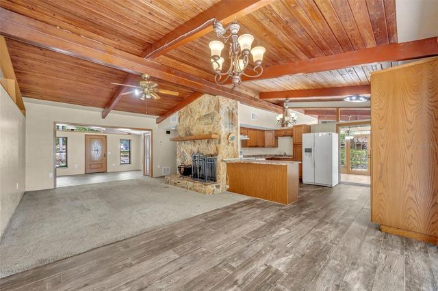 13450 SE 105TH TERRACE, Ocklawaha, FL 32179