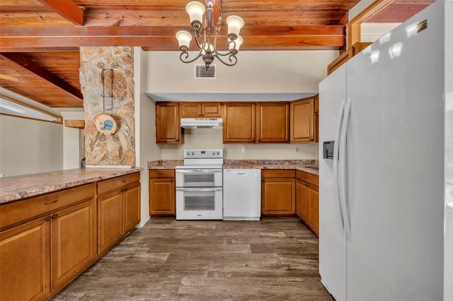 13450 SE 105TH TERRACE, Ocklawaha, FL 32179