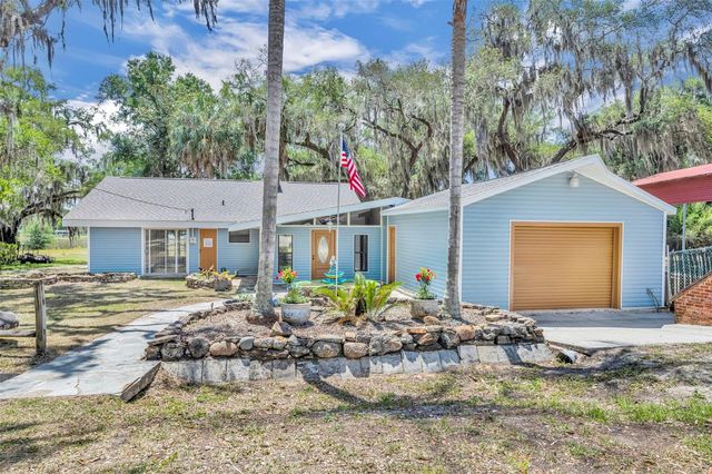 13450 SE 105TH TERRACE, Ocklawaha, FL 32179