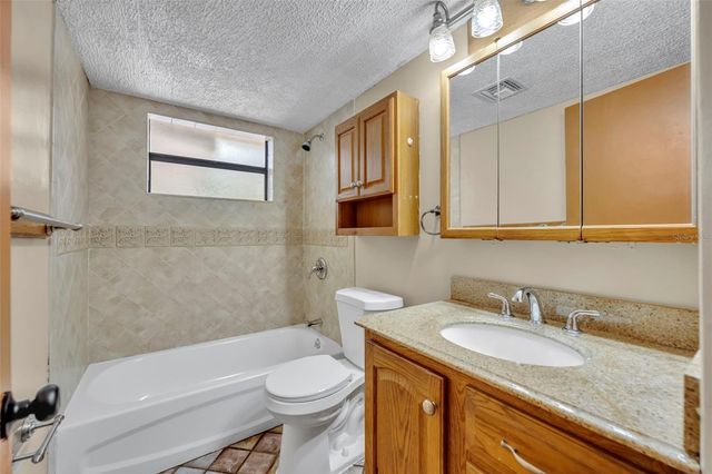 13450 SE 105TH TERRACE, Ocklawaha, FL 32179