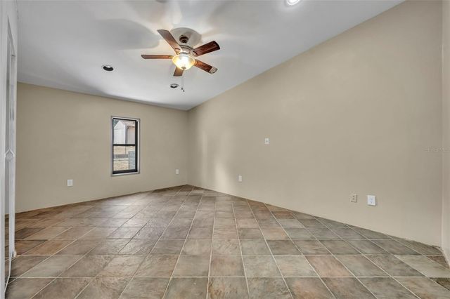 13450 SE 105TH TERRACE, Ocklawaha, FL 32179