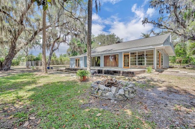 13450 SE 105TH TERRACE, Ocklawaha, FL 32179
