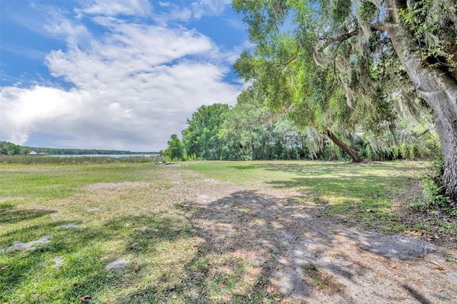 13450 SE 105TH TERRACE, Ocklawaha, FL 32179