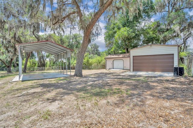 13450 SE 105TH TERRACE, Ocklawaha, FL 32179