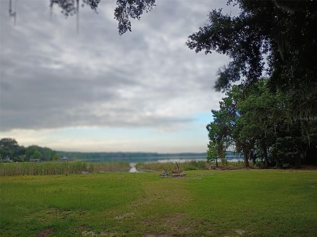 13450 SE 105TH TERRACE, Ocklawaha, FL 32179