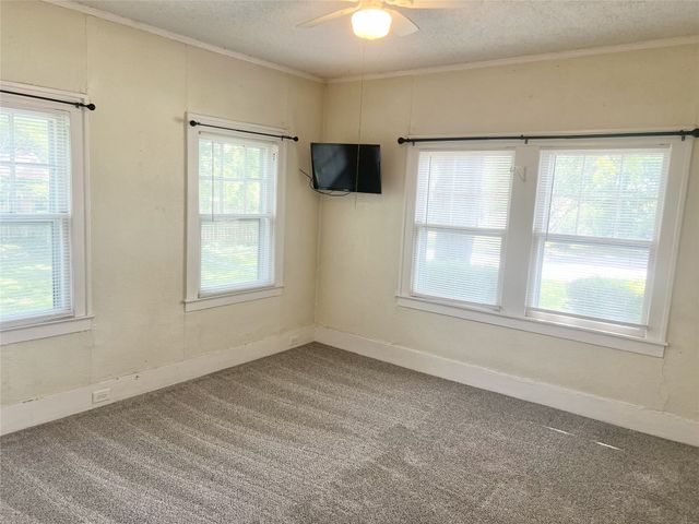 106 Walnut Street, Terrell, TX 75160