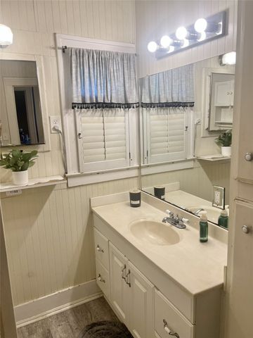 106 Walnut Street, Terrell, TX 75160