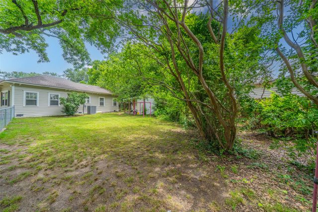 106 Walnut Street, Terrell, TX 75160